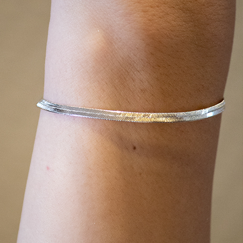 Smooth Silver Bracelet - Imagen 2