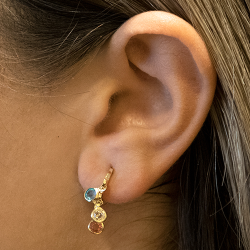Triple Zirconia Colored Earring, CHAPA DE ORO 18K - Imagen 2