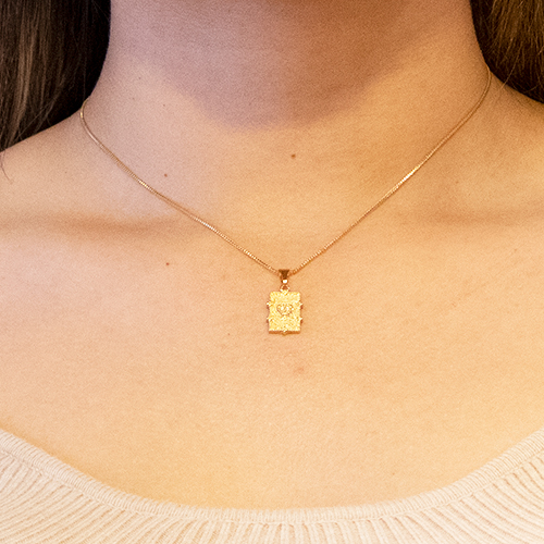 Chain Necklace and Heart Scapular - Imagen 2